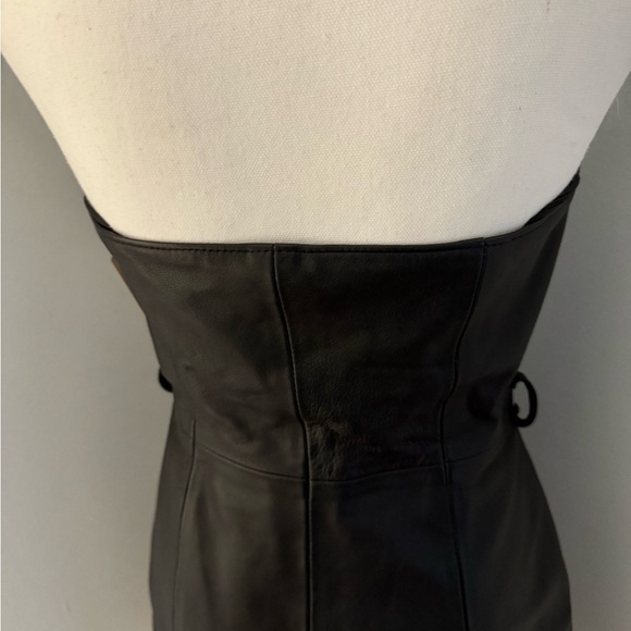 NWT Bagatelle Black Leather Halter Dress Size 8 zip front dress was a sample - Picture 6 of 16